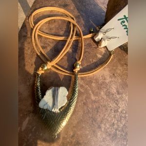 Suede Bronzed Stone Necklace & Earring Set